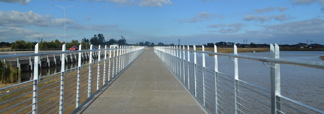 Arbourlea Boardwalk - Clyde - Retaining Walls Melbourne | Stringline