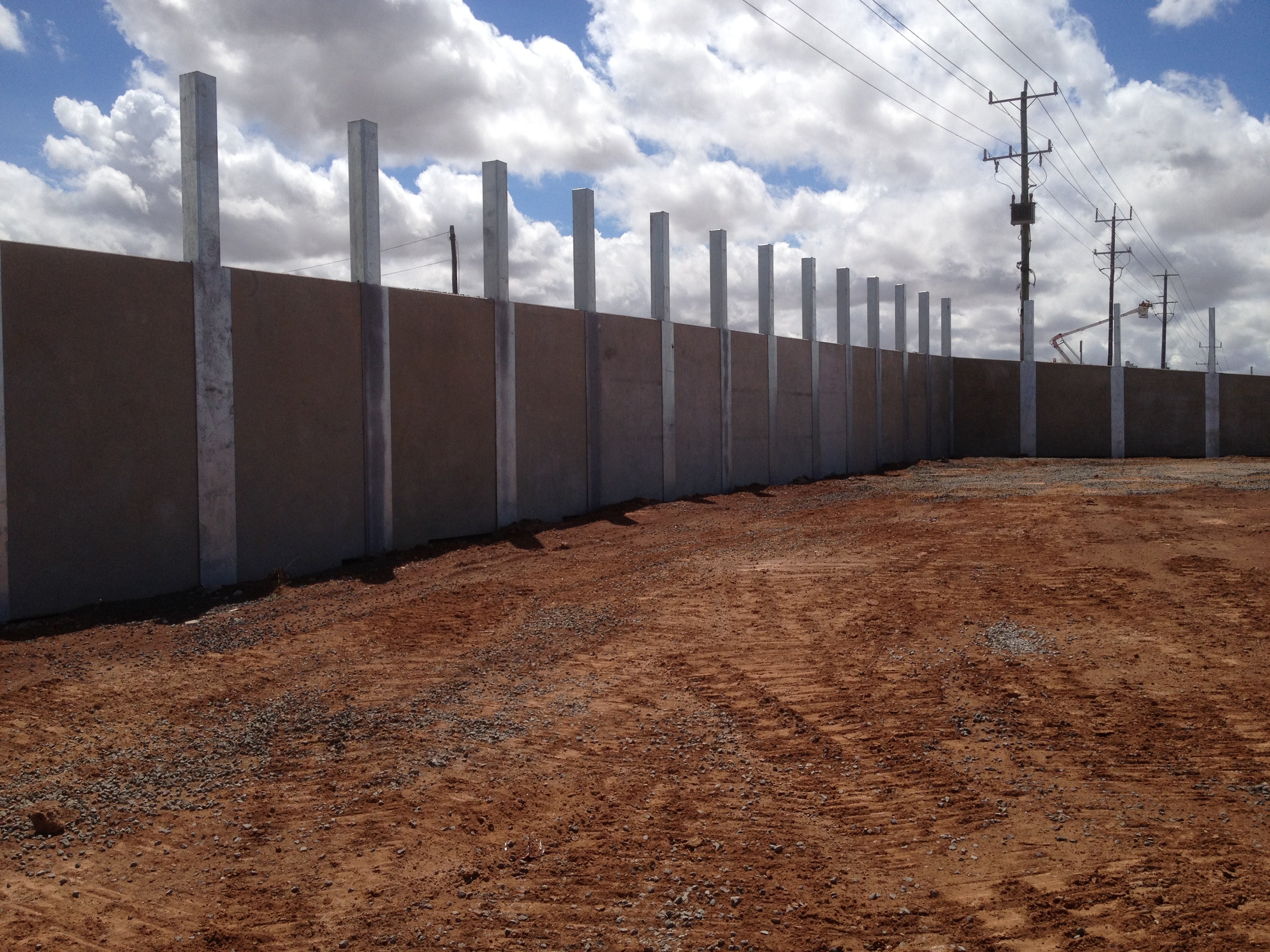 Tarneit - Retaining Walls Melbourne | Stringline