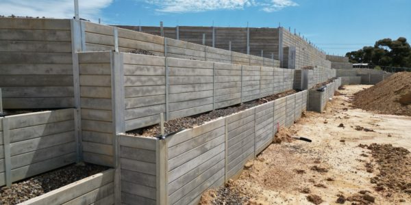Holts Lane | Retaining Walls Melbourne | Stringline